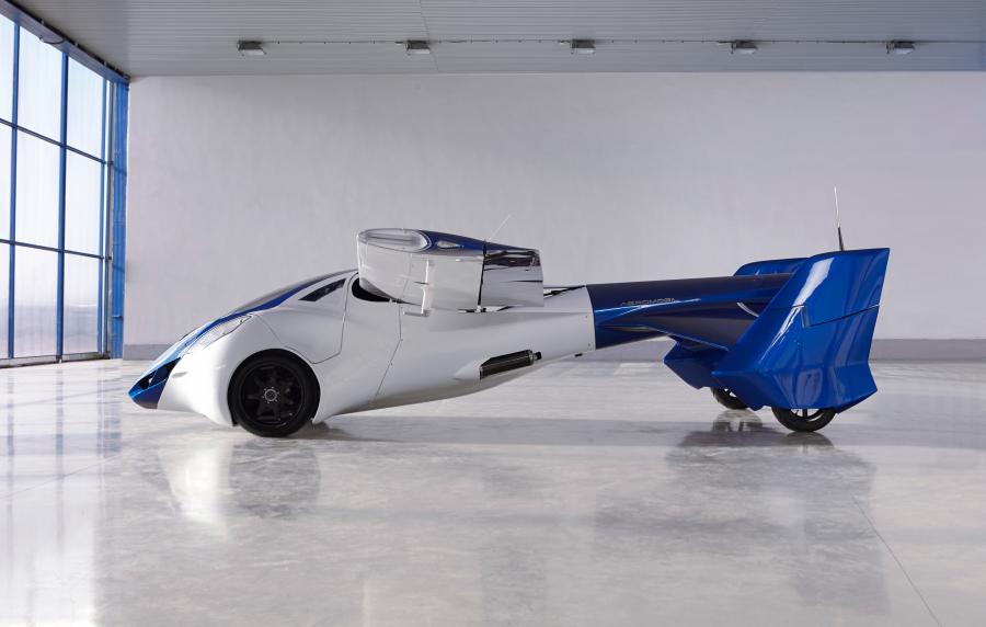  AeroMobil 3.0 2014 года  (фото 3 из 18)